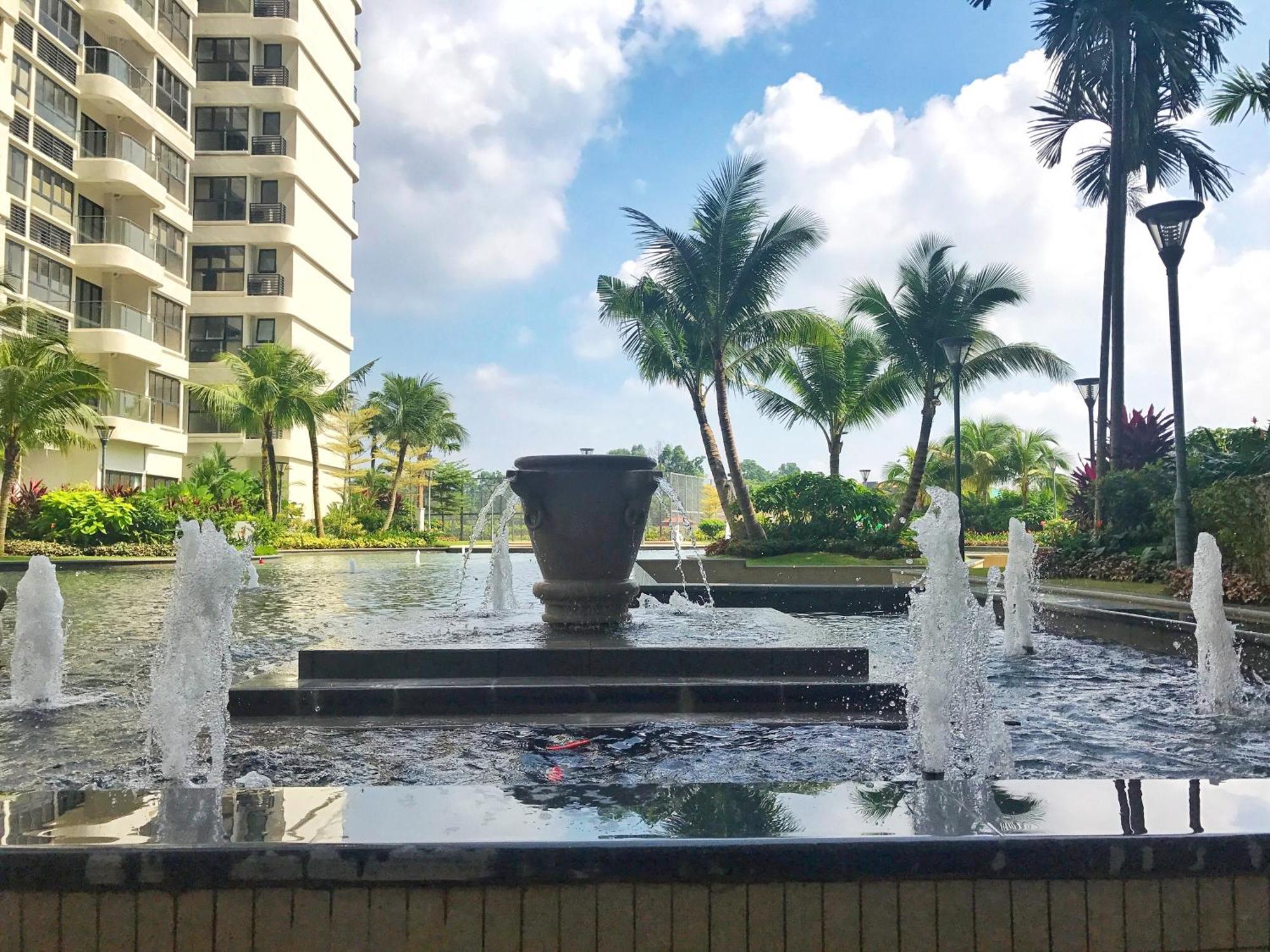 Country Garden Danga Bay By Lions Bay Lägenhet Johor Bahru Exteriör bild